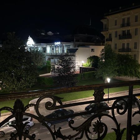 Hotel Savoy Aix-les-Bains Exterior photo